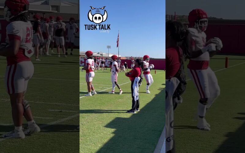 Rocket Sanders Full Pads And Full Speed — Arkansas Football Podcast | Tusk Talk With Ty