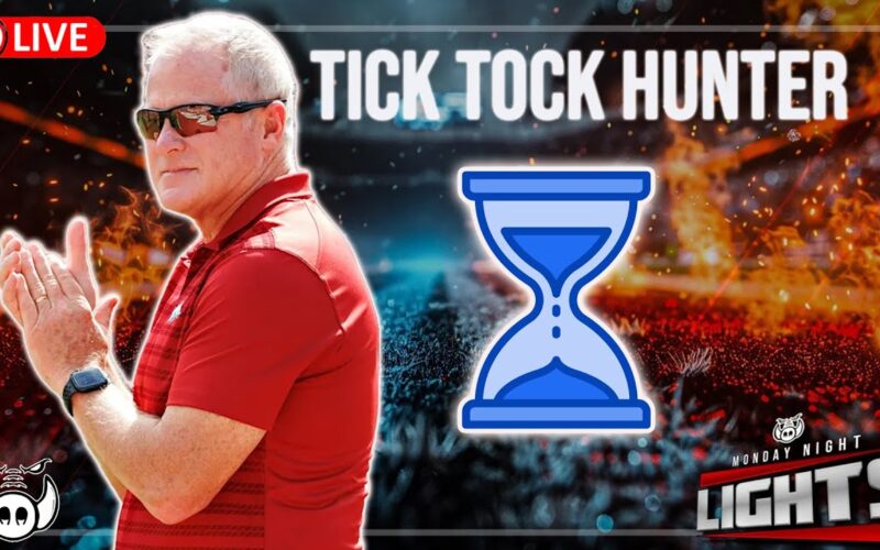 Hunter Running Out Of Time!? + Arkansas Hoops At Memphis — Arkansas Basketball Podcast | Tusk Talk With Ty